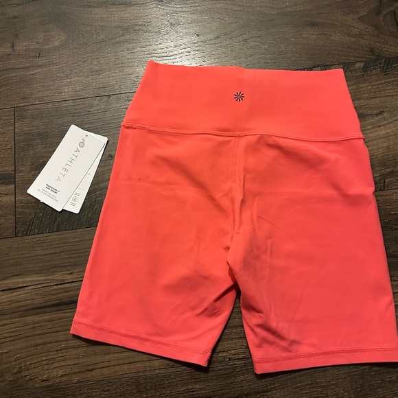 Athleta Transcend 7” Biker Shorts - Picture 5 of 5
